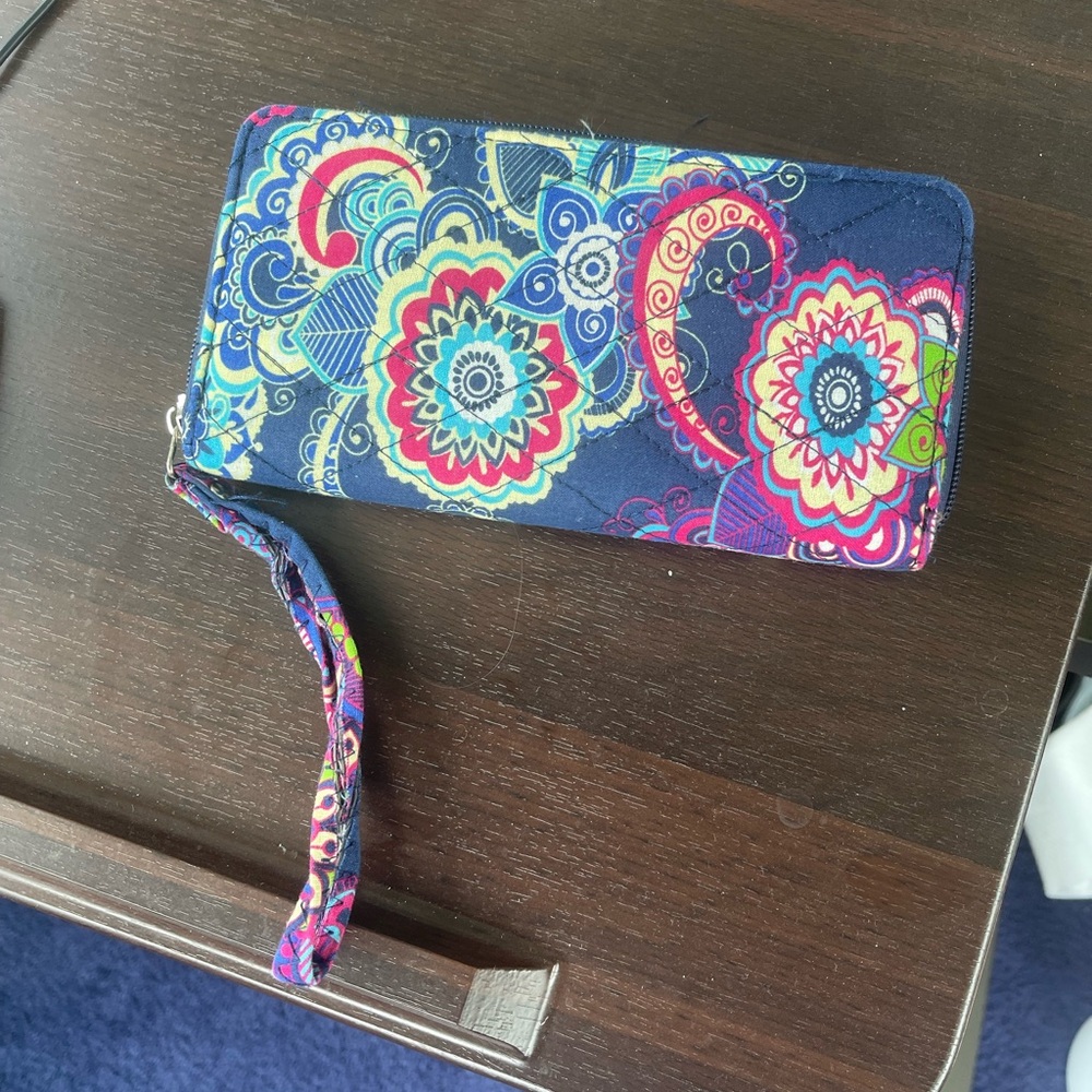 Long Vera Bradley wallet rectangular